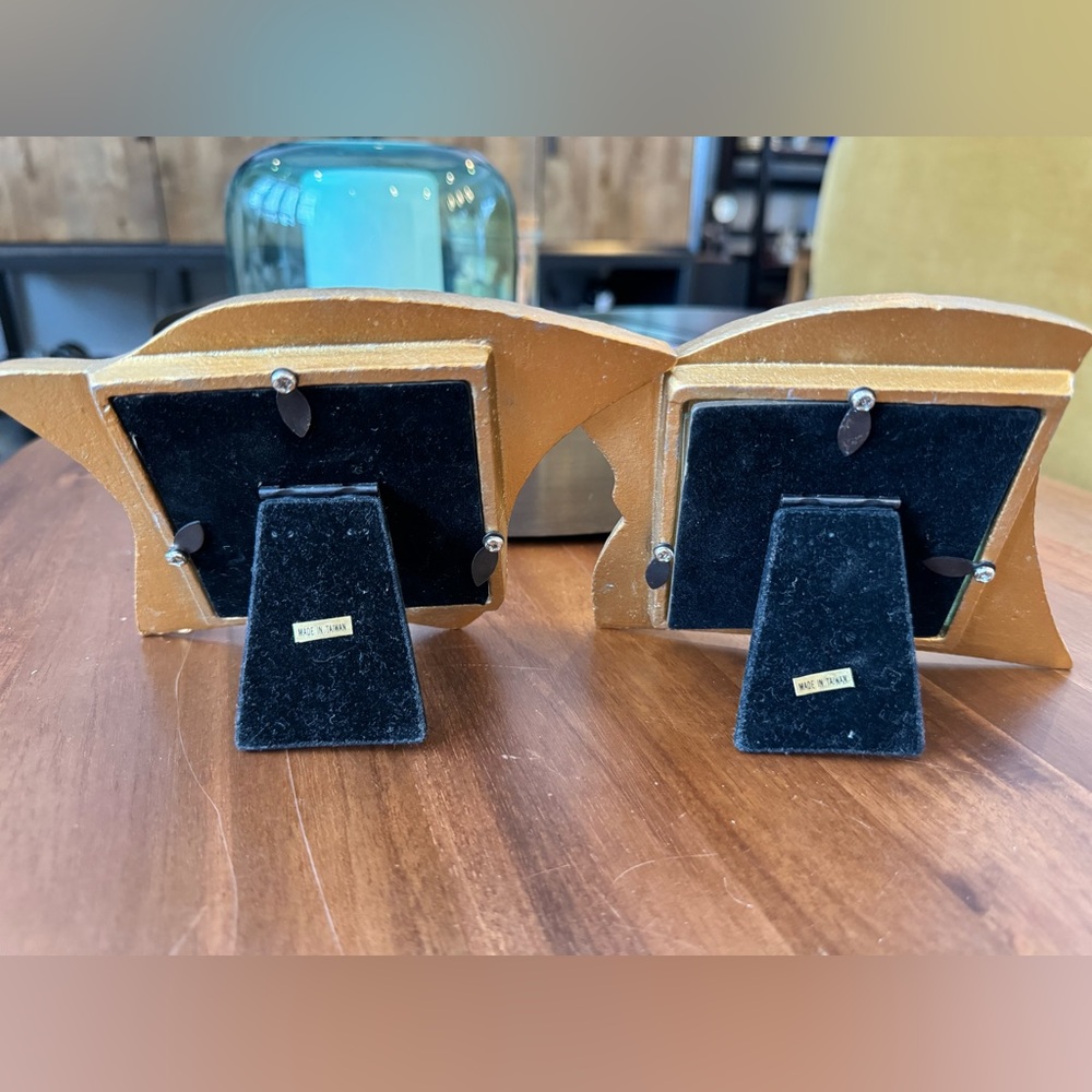 Set of Two Abstract 3” x 3” frames - Picture 5 of 7